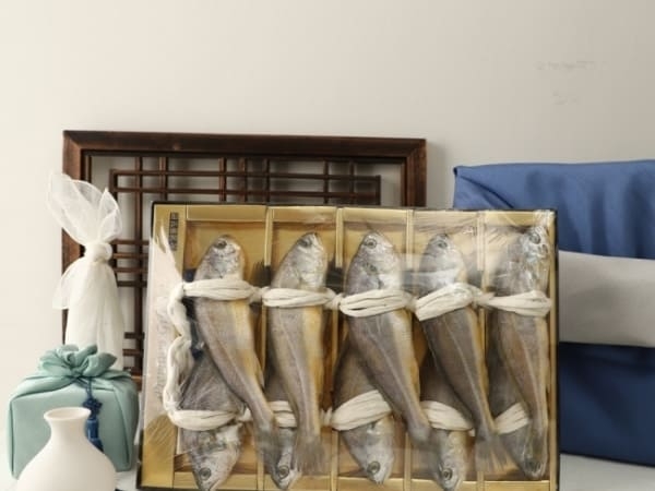 (주영광굴비) 이바지 답바지  백화점 퀄리티 국내산  프리미엄 법성포 영광굴비 명품 굴비선물세트   1.8kg  10미 